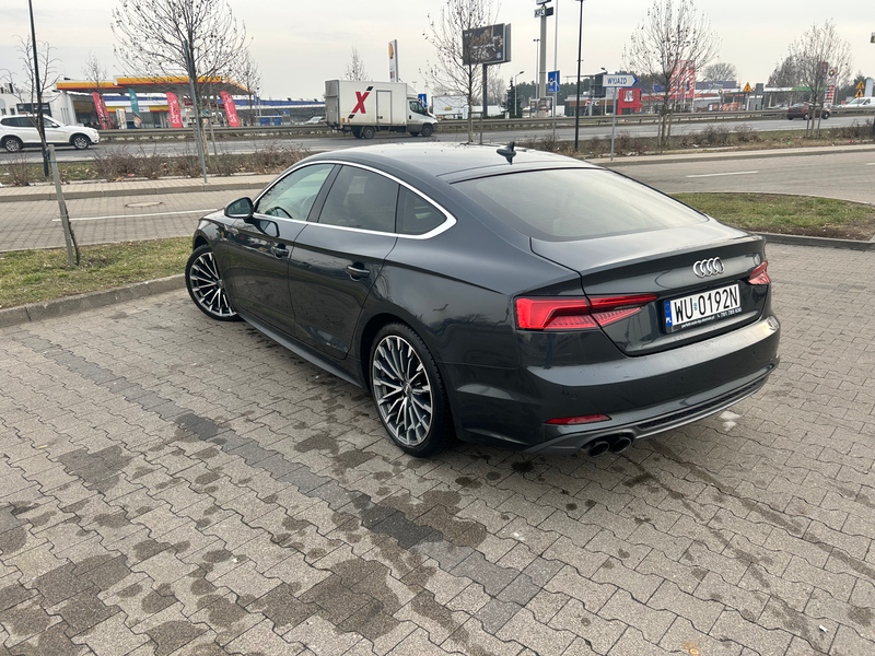 Zdjęcie na okładce dla Likwidacja Szkód Komunikacyjnych Warszawa - Auto Laweta 24h - Naprawa bezgotówkowa - Pomoc Drogowa i Naprawy Powypadkowe